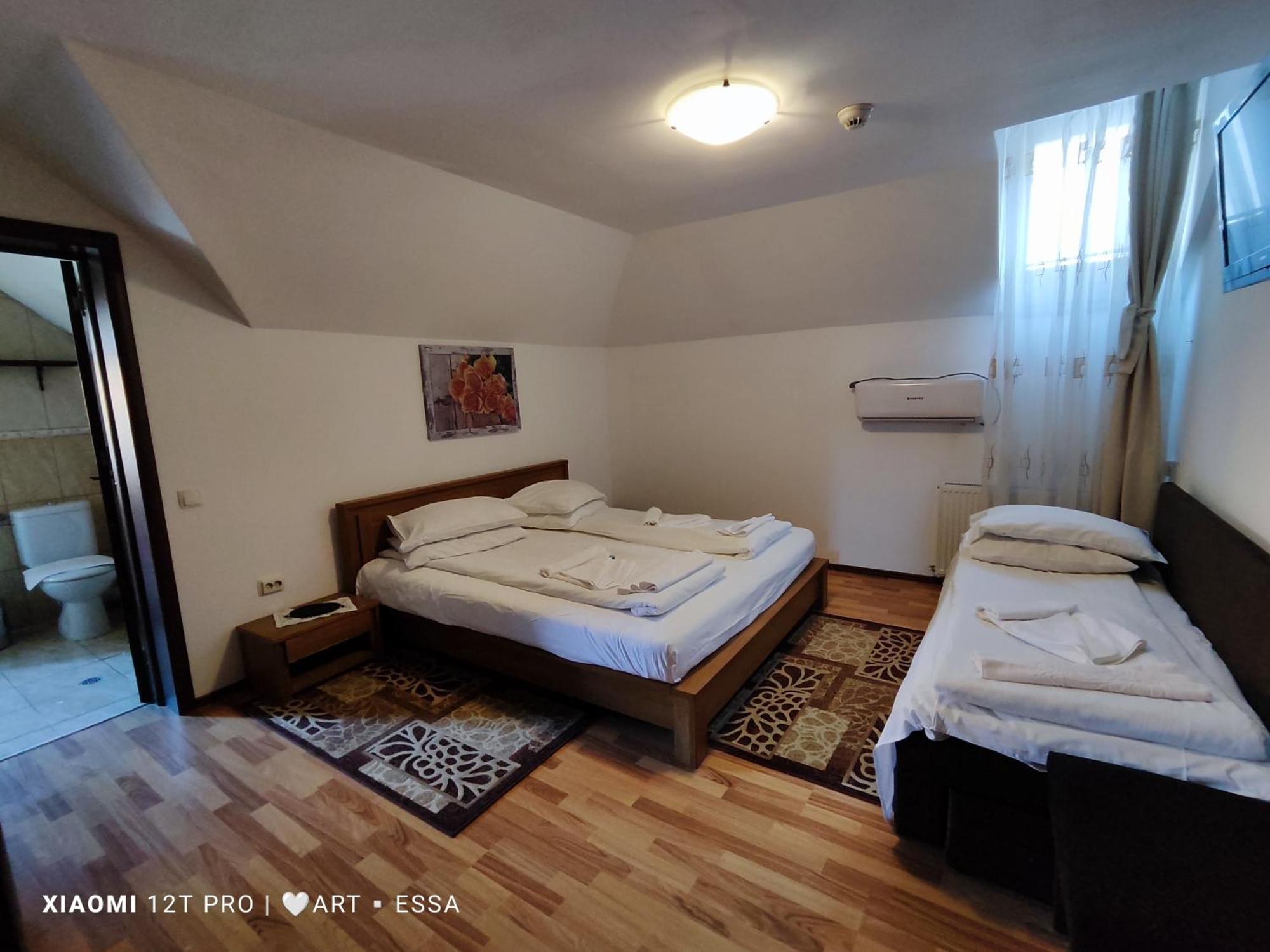 Pensiunea Buon Gusto Sibiu-Motorcyle Friendly,City Center Pokoj fotografie