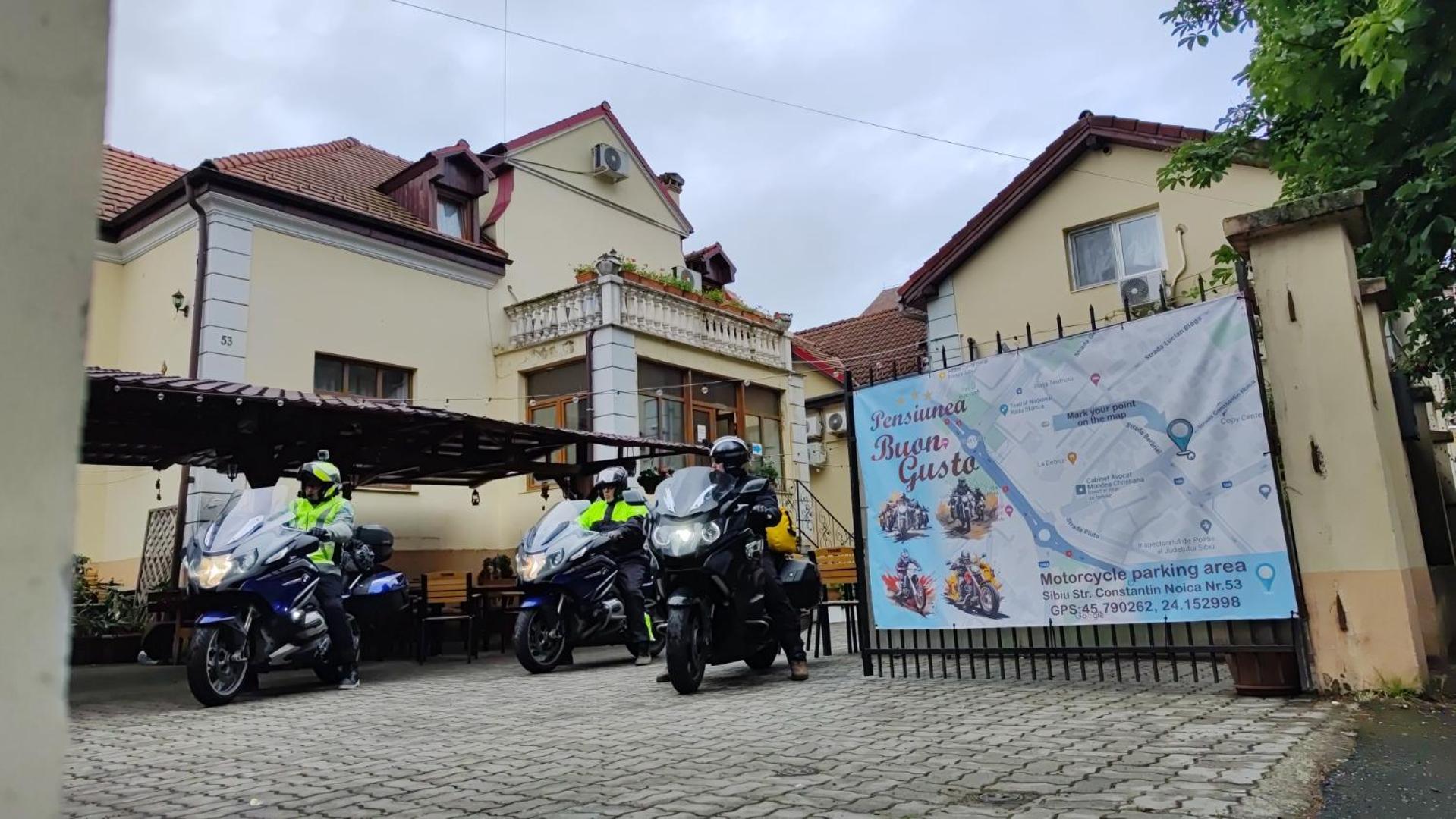 Pensiunea Buon Gusto Sibiu-Motorcyle Friendly,City Center Exteriér fotografie