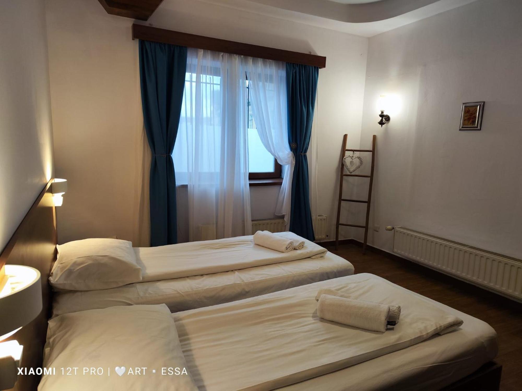 Pensiunea Buon Gusto Sibiu-Motorcyle Friendly,City Center Pokoj fotografie