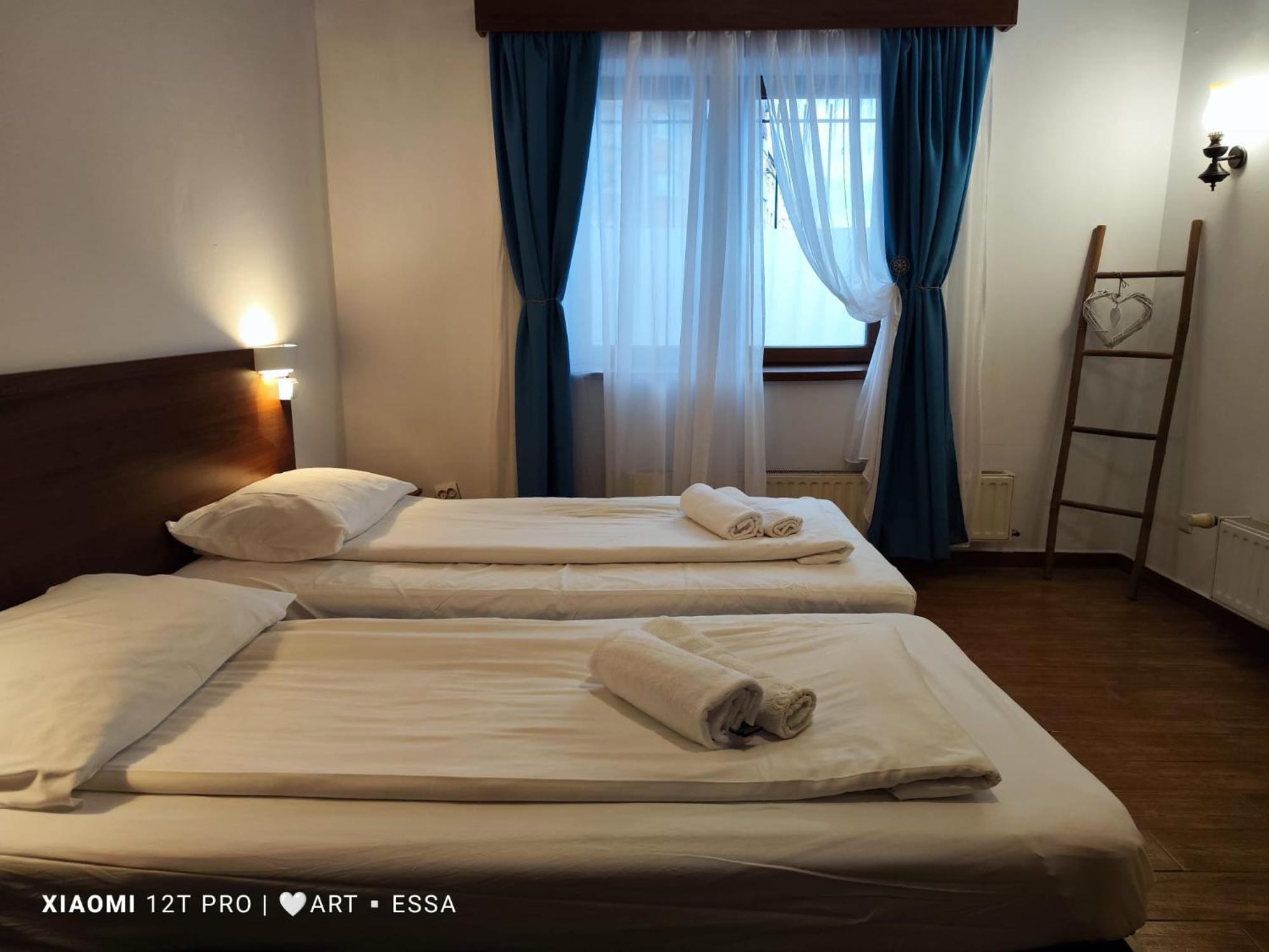 Pensiunea Buon Gusto Sibiu-Motorcyle Friendly,City Center Pokoj fotografie